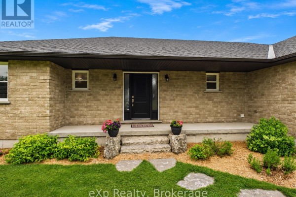 Other - 207 Edmund Street, West Grey, ON N0G1C0 Photo 2