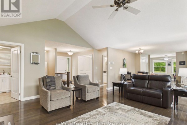 Other - 207 Edmund Street, West Grey, ON N0G1C0 Photo 5