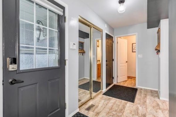 Family room - 207 Glencairn Road, Winnipeg, MB R2V4V3 Photo 4