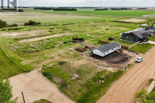 207 Gregory Street, New Norway, AB T0B3L0 Photo 2