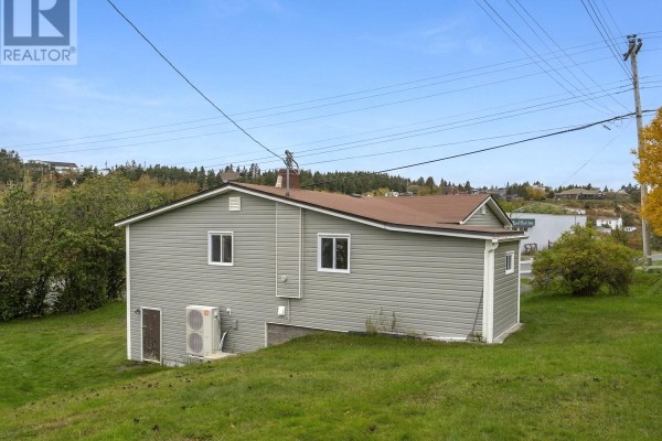 Bedroom - 207 Main Road, Normans Cove, NL A0B2T0 Photo 5