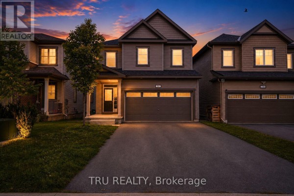 207 Quarter Horse Street, Ottawa, ON, photo 2