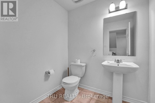 Bedroom - 207 Quarter Horse Street, Ottawa, ON K2S0X8 Photo 5