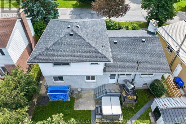 Recreational, Games room - 207 Robert Wallace Drive, Kingston, ON K7M1Y3 Photo 5