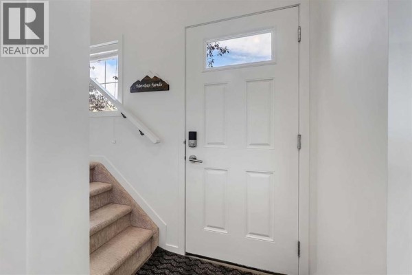 2pc Bathroom - 207 South Point Park Sw, Airdrie, AB T4B5G8 Photo 3