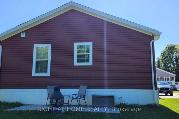 Kitchen - 207 Spruce Street, West Grey, ON N4N0C4 Photo 3