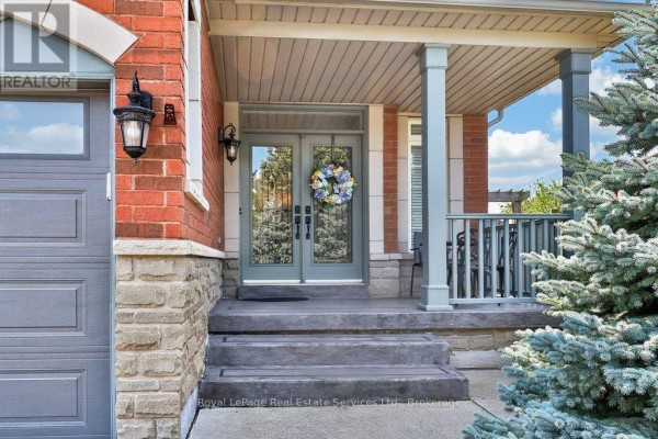 2070 Willhaven Trail, Oakville, ON, photo 2