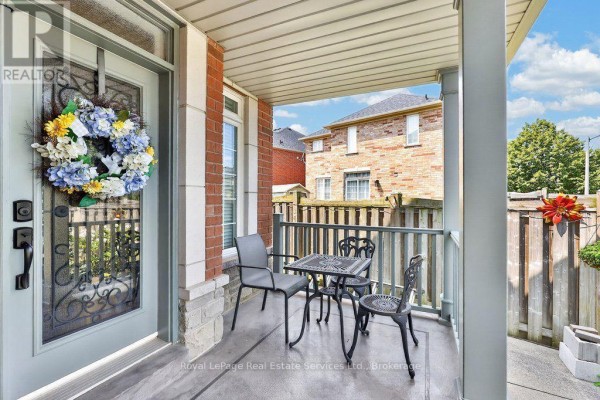 2070 Willhaven Trail, Oakville, ON, photo 3