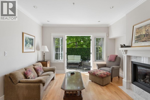2071 Esquimalt Avenue, West Vancouver, BC V7V1S3 Photo 5