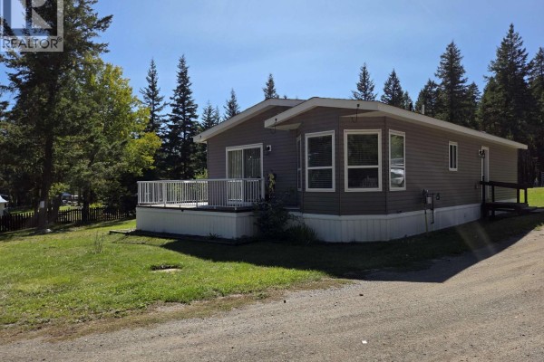 Dining room - 2071 Mcpherson Wynd, Williams Lake, BC V2G4V7 Photo 2