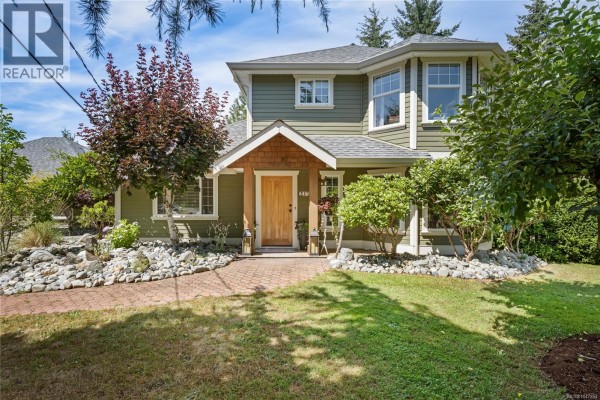 2071 Saras Way, Nanaimo, BC, photo 2