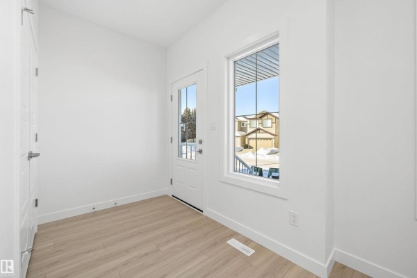 Dining room - 20715 43 Av Nw, Edmonton, AB T6M3E9 Photo 2