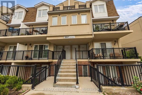 2072 - 3041 Finch Avenue W, Toronto, ON M9M0A4 Photo 5