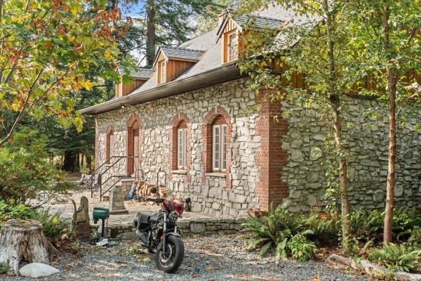 20738 Landstrom Road, Hope, Hope, BC, photo 3