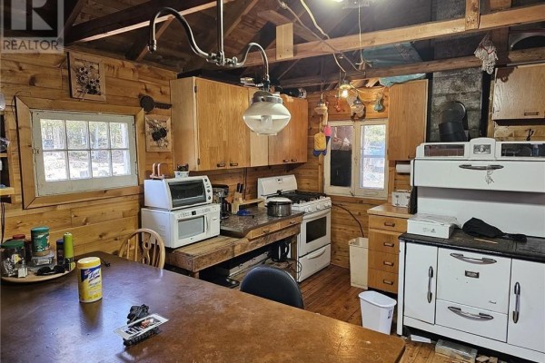 20751 Highway 6, Tehkummah, ON P0P1Z0 Photo 5