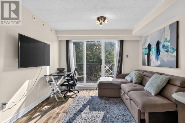 Kitchen - 2088 - 65 George Appleton Way, Toronto, ON M3M0A2 Photo 3