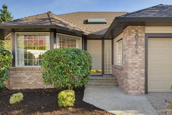 20764 91a Avenue, Langley, BC V1M2P6 Photo 2
