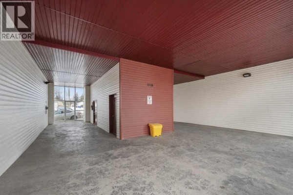 208, 1010 Railway Street, Crossfield, AB, photo 2