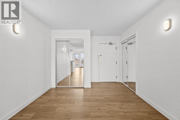 Dining room - 208, 1334 12 Avenue Sw, Calgary, AB T3C3R9 Photo 3