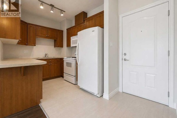 Bedroom - 208, 9229 Lakeland Drive, Grande Prairie, AB T8X0B8 Photo 2
