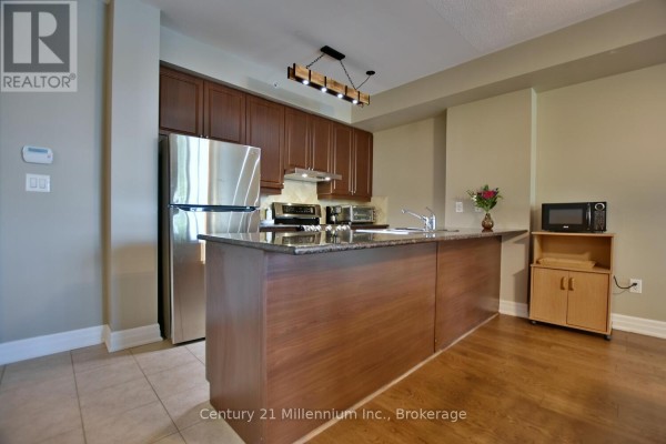 Den - 208 - 1 Shipyard Lane, Collingwood, ON L9Y0W2 Photo 5