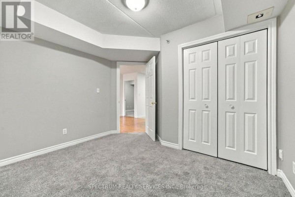 208 - 1480 Bishops Gate, Oakville, ON L6M4N4 Photo 5