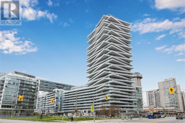 208 - 15 Queens Quay E, Toronto, ON, photo 3