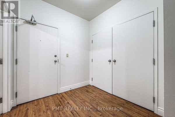 208 - 150 Colborne Street E, Brantford, ON, photo 2