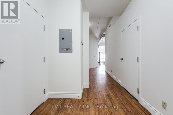 208 - 150 Colborne Street E, Brantford, ON, photo 3