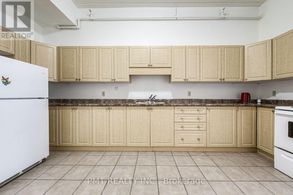 208 - 150 Colborne Street E, Brantford, ON N3T2G6 Photo 5