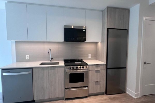 208 - 3008 William Cutmore Boulevard, Oakville, ON L6H8A4 Photo 4