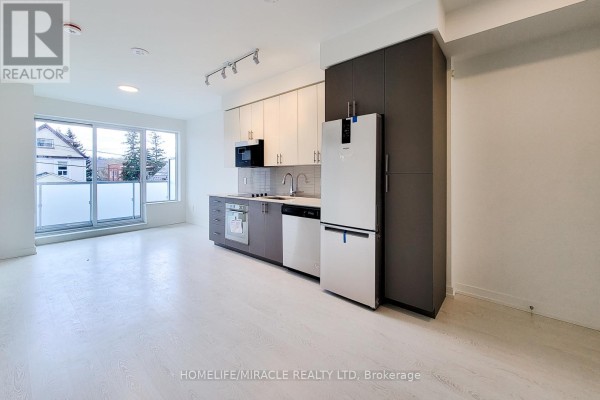 Kitchen - 208 - 415 Main Street, Hamilton, ON L8P1K5 Photo 4