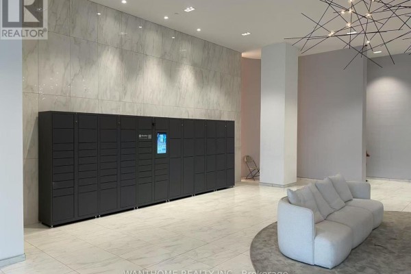 Living room - 208 - 50 O'neill Road, Toronto, ON M3C0R1 Photo 3
