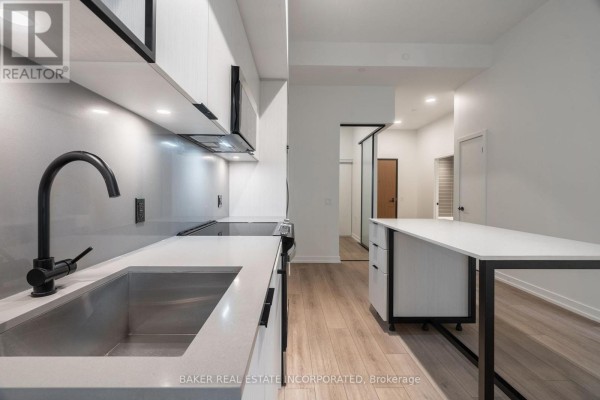 Kitchen - 208 - 740 Dupont Street, Toronto, ON M6G0A9 Photo 2