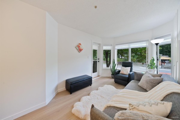 208 12160 80 Avenue, Surrey, BC V3W0V3 Photo 5