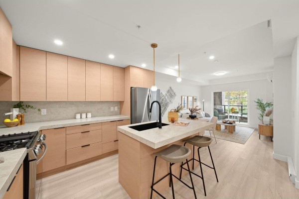 208 15353 17 Avenue, Surrey, BC V4A1T8 Photo 5