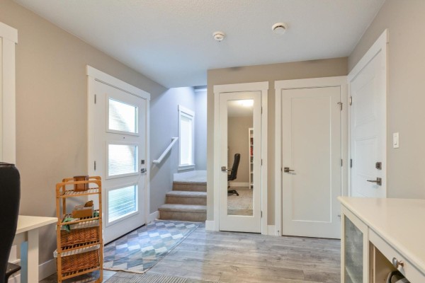 208 16488 64 Avenue, Surrey, BC V3S6X6 Photo 4