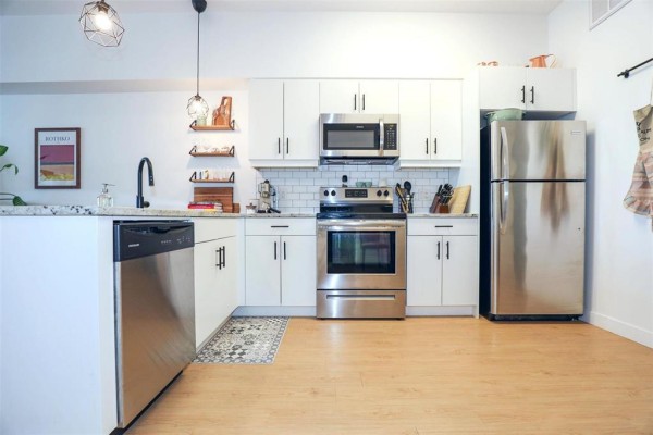 Kitchen - 208 247 River Avenue, Winnipeg, MB R3L0R7 Photo 3