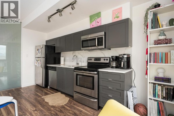 208 2511 Quebec Street, Vancouver, BC V5T0B6 Photo 4