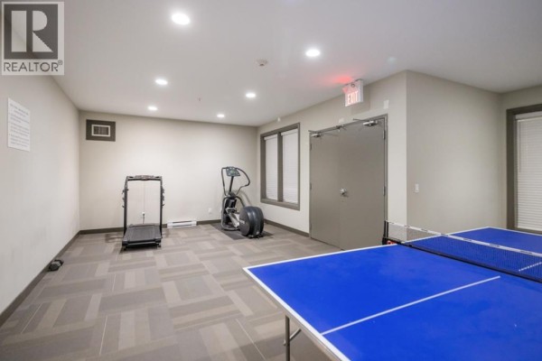 208 6533 Mckay Avenue, Burnaby, BC V5H2V5 Photo 3