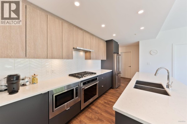 208 717 Breslay Street, Coquitlam, BC V3J0J3 Photo 4