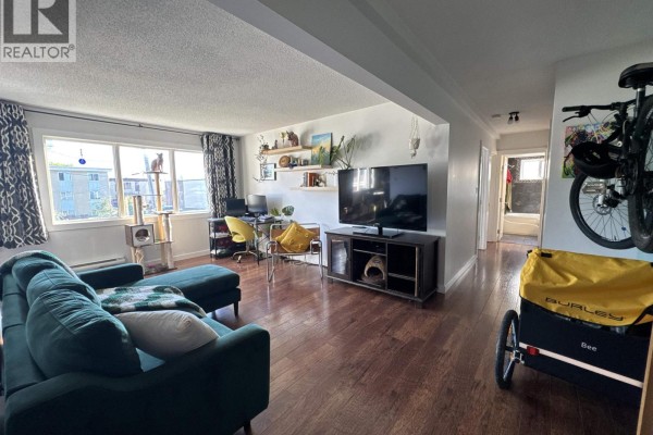 208 9815 104 Avenue, Fort St  John, BC, photo 2