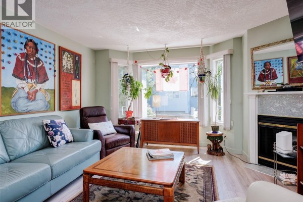208 9882 Fifth St, Sidney, BC, photo 2