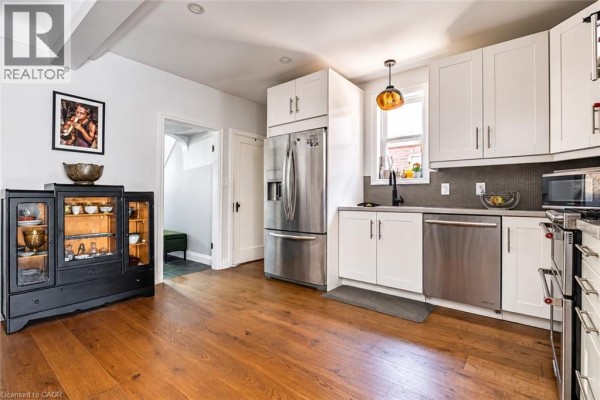 4pc Bathroom - 208 Cline Avenue N, Hamilton, ON L8S3Z9 Photo 4