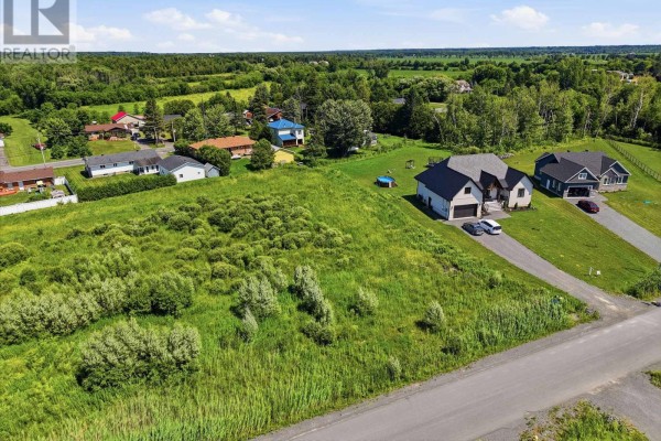 208 Des Violettes Street, Clarence Rockland, ON K0A2A0 Photo 4