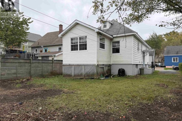 4pc Bathroom - 208 Dillon Street, Sydney, NS B1P5C2 Photo 5