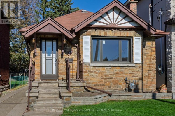 208 Floyd Avenue, Toronto