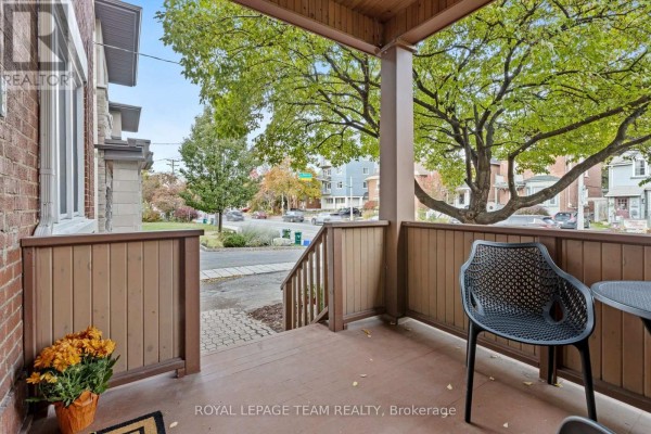 208 Holland Avenue, Ottawa, ON K1Y0Y5 Photo 4
