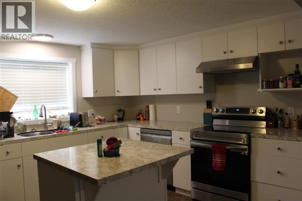 Living room - 208 Nelson Avenue Unit# 1-4, Nakusp, BC V0G1R0 Photo 4