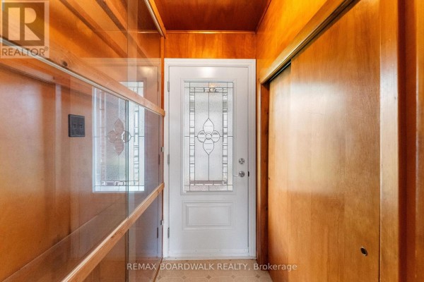 208 Oxford Street E, North Grenville, ON, photo 3